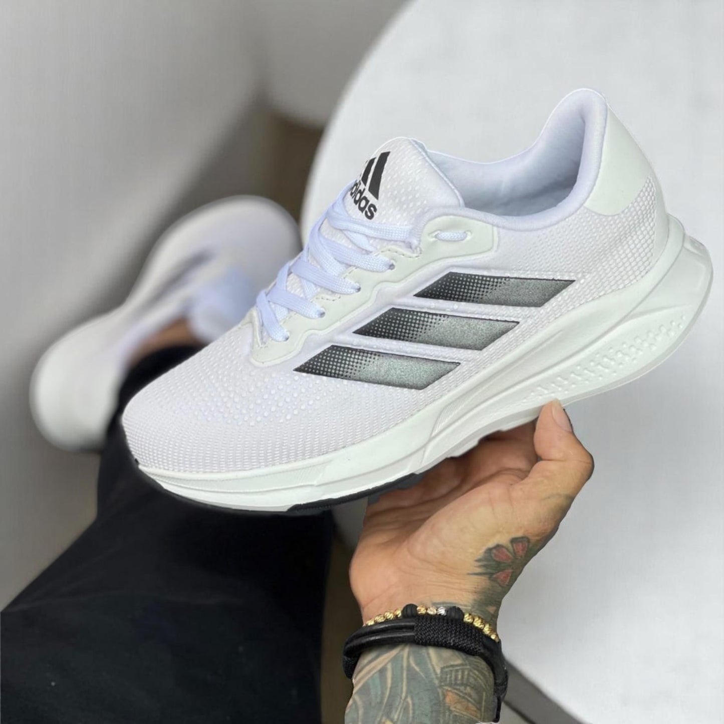 ultraliviano Supernova adidas caballero