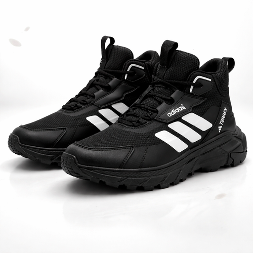adidas Terrex Cosido Ultraliviano + 3 medias